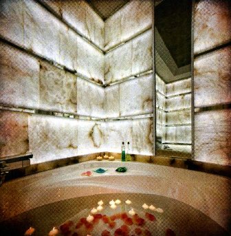 Alabaster006